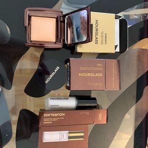 New Hourglass Powder set